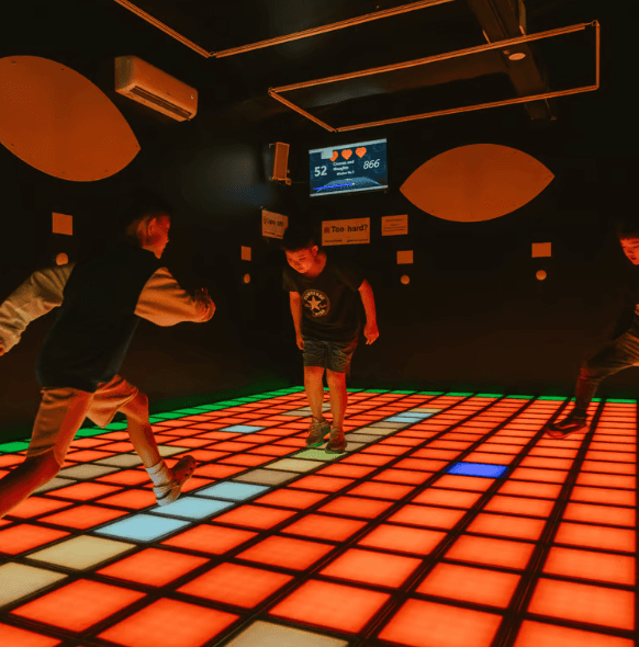 led-floor-grid-escape-horror-game-room